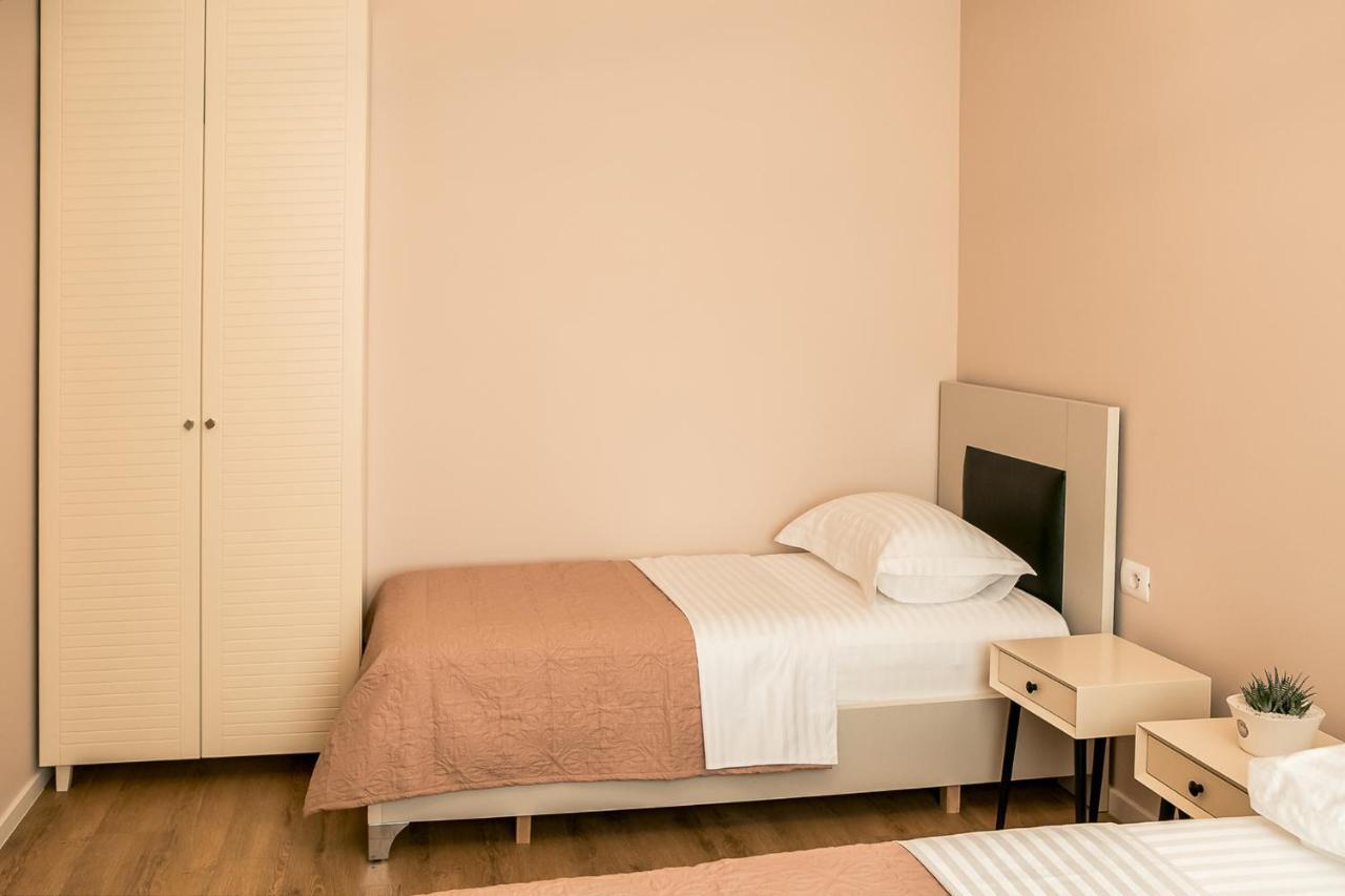 Oda Aparthotel Shkoder Ngoại thất bức ảnh